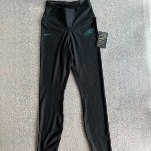 Women's Nike Eagles logo Black High Rise Tight Fit Leggings Size S